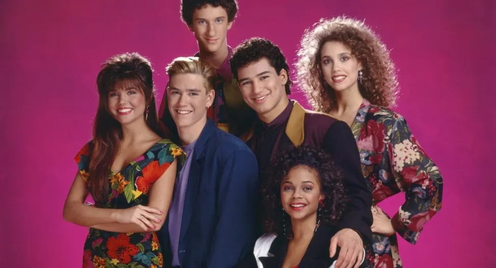 Nostalgic Inspiration: Tiffani Thiessen Looks Back on Her Favorite TV Memories
