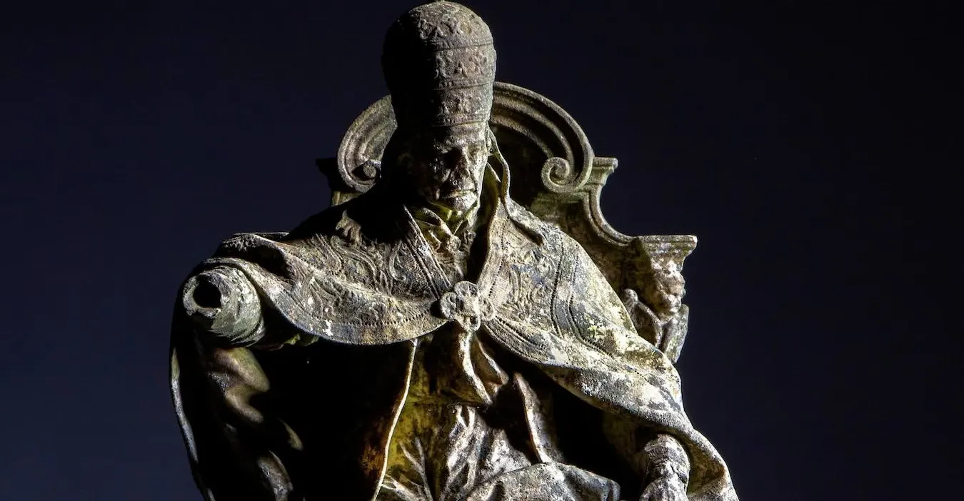 Lost Masterpiece by Trevi Fountain Sculptor Discovered in English Salvage Yard