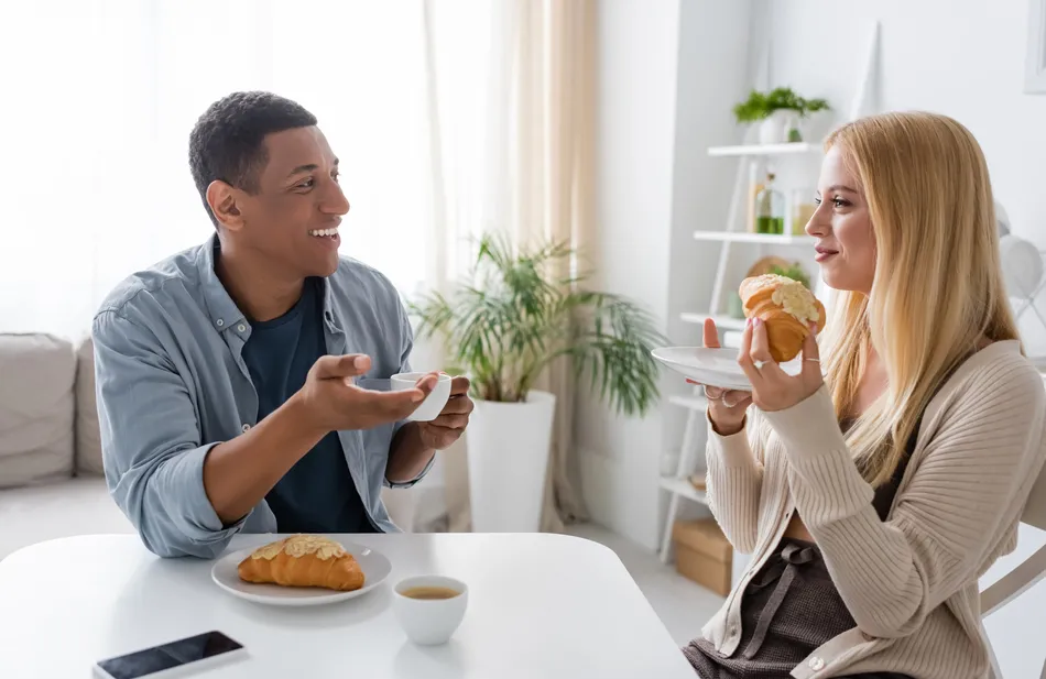 Social Physiology: The Surprising Health Benefits of Sharing a Meal