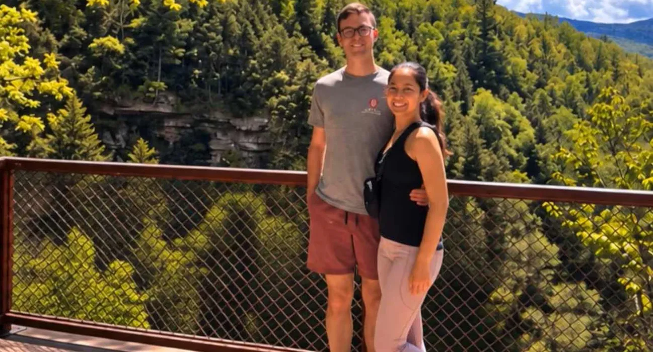 An Unbreakable Bond: Couple Survives Lightning Strike and Marries After Lifesaving CPR