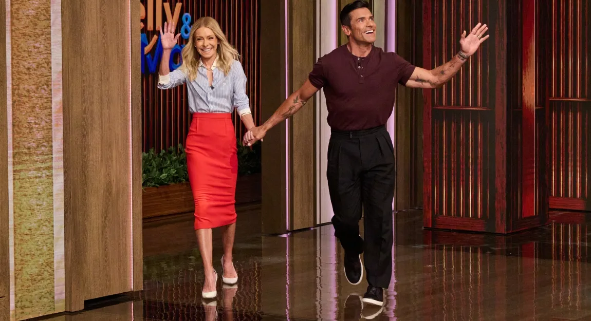 Kelly Ripa and Mark Consuelos Welcome Rescued Pup Javi to the Family